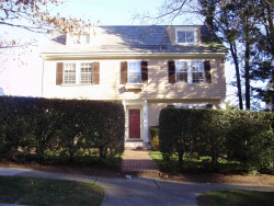 14 Magnolia Ave, Newton, MA 02458-2711