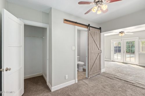 1351 Clarendon Ave, Phoenix AZ 85033-4118 exterior