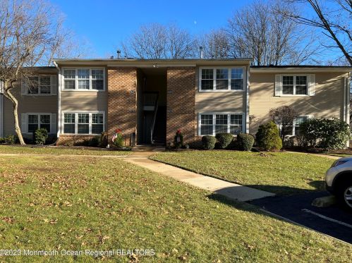 63 Boxwood Ter, Tinton Falls NJ 07701-6707 exterior