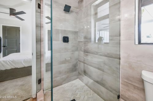 4115 Catalina Dr, Phoenix AZ 85015-6024 exterior