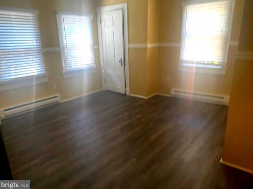 114 Delaware St, West Deptford NJ  08096-5946 exterior