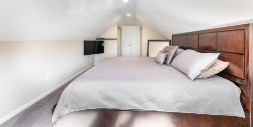 1907 Wenonah Ave, Forest View IL 60402-1666 exterior