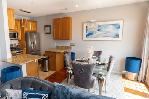 204 Olivio Dr, Belleville NJ  07109-5352 exterior