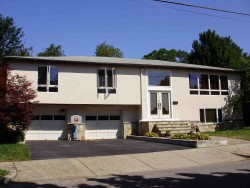 60 Nardell Rd, Newton, MA 02459-2821