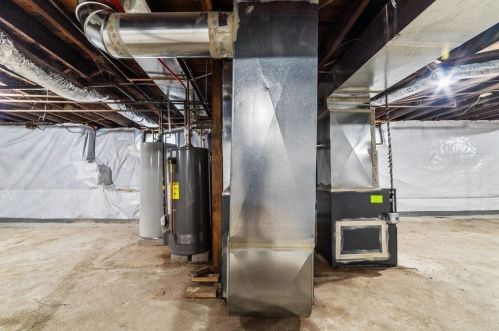 141 Cambridge St, Worcester MA 01603-2339 exterior