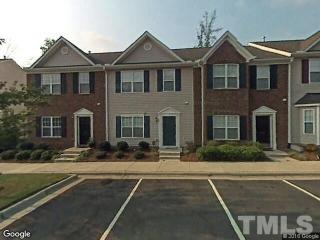 23 Edgebrook Cir, Durham NC  27703-4904 exterior