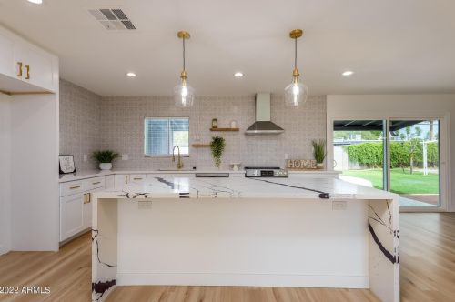 6710 16 Dr, Phoenix AZ 85015-2019 exterior