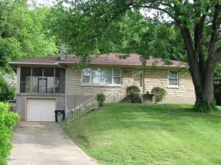 5342 Southdale Rd, Louisville, KY 40214-3425