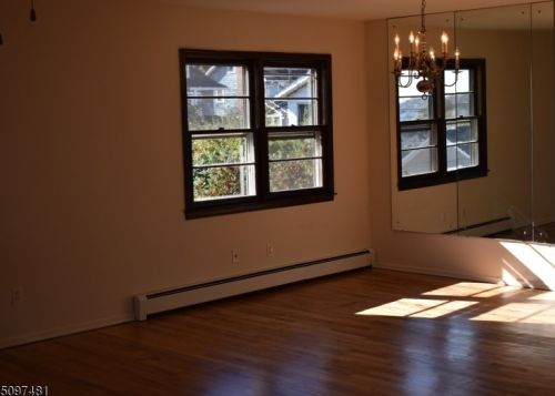 421 Un Ave, Belleville NJ 07109-1609 exterior