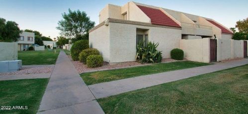 6018 79th St, Scottsdale AZ  85250-4742 exterior