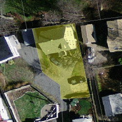 30 Beecher Pl, Newton MA 02459-2313 aerial view