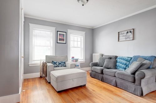 26 King Philip Rd, Worcester MA 01606-2334 exterior