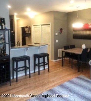 28 Kyle Dr, Tinton Falls NJ 07712-7535 exterior