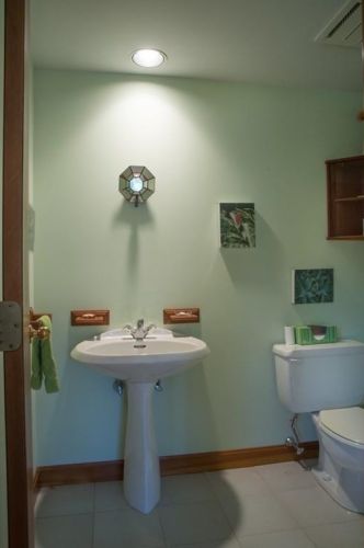 61 Vly Rd, Amherst MA 01002-9717 exterior