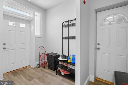 1815 20 St, Philadelphia PA 19145-2048 exterior