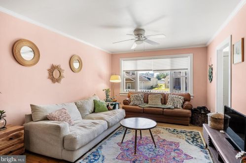 424 Morris St, West Deptford NJ  08096-2633 exterior