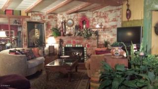 4725 Hubbell St, Phoenix, AZ 85035-4042