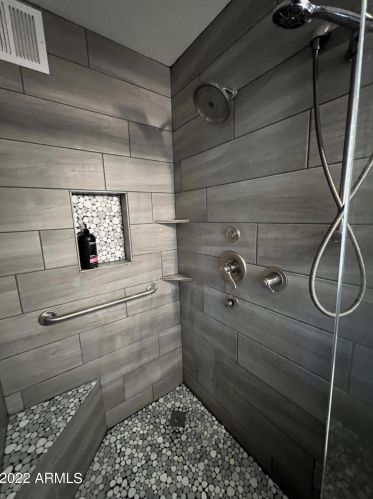 2113 Amelia Ave, Phoenix AZ 85037-2408 exterior