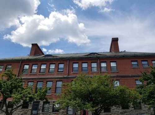 250 Whitwell St, Quincy MA  02169-1860 exterior