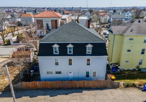 247 Dover St, Fall River MA 02721-2703 exterior