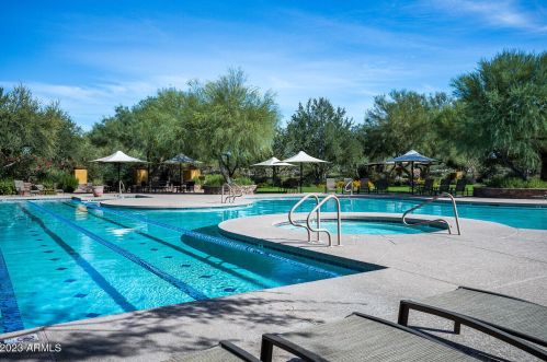 22110 36th St, Phoenix AZ  85050-7392 exterior