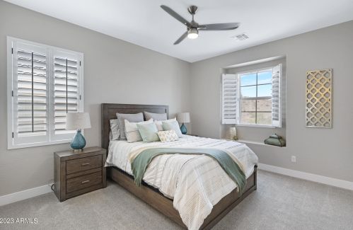 840 Ashurst Dr, Phoenix AZ  85048-2028 exterior