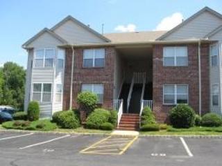 7 Jennifer Dr, East Hanover NJ  07936-3432 exterior