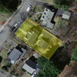 24 Manchester Rd, Newton MA 02461-1121 aerial view