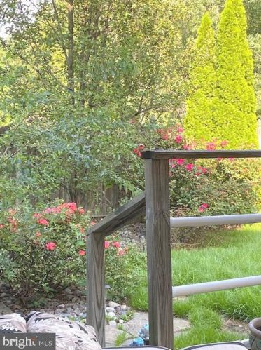 112 Talon Ln, West Deptford NJ 08093-2322 exterior