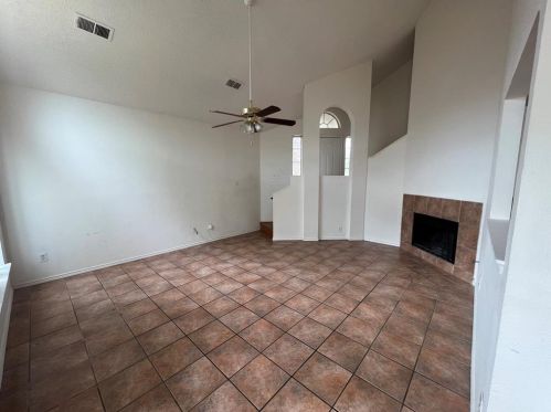 5108 Wolverton Ct, Garland TX  75043-2078 exterior