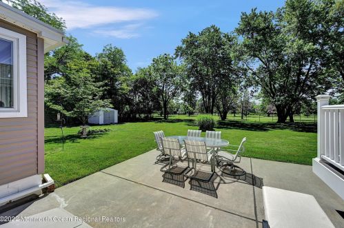 64 Reynolds Dr, Tinton Falls NJ 07724-2323 exterior