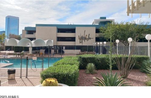 207 Clarendon Ave, Phoenix AZ 85013-3408 exterior