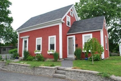 10 Highland St, Rockport MA  01966-1528 exterior