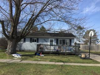 3627 Bauer Dr, Saginaw MI  48604-2105 exterior