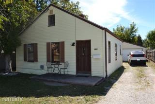 2521 Weiss St, Saginaw MI  48602-3860 exterior