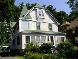 11 Warwick Rd, Newton, MA 02465-1723