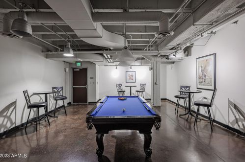 114 Adams St, Phoenix AZ 85003-0604 exterior