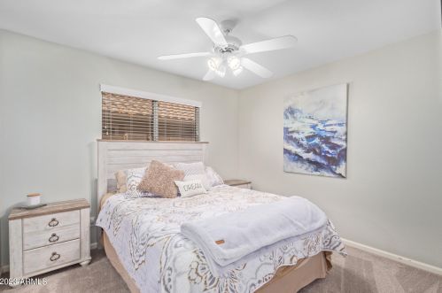 2029 Angela Dr, Phoenix AZ 85032-2351 exterior