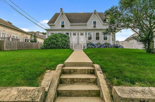 280 Court St, Plymouth MA 02360-4362 exterior