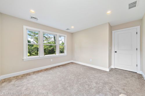 747 Sycamore Ave, Tinton Falls NJ 07724-3237 exterior