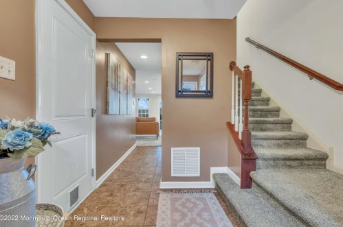 80 Kyle Dr, Tinton Falls NJ 07712-7535 exterior