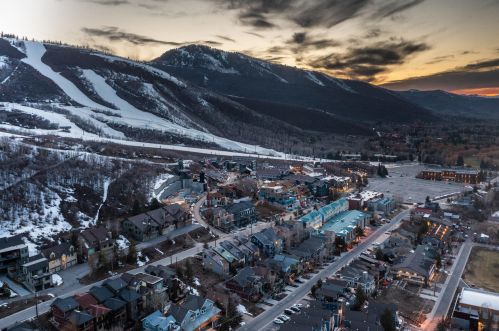 1172 Lowell Ave, Park City UT 84060-5115 exterior