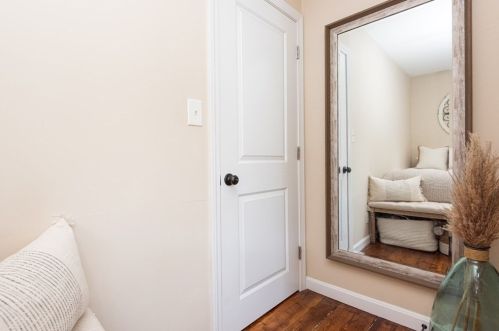 2 Lee Rd, North Reading MA 01864-3314 exterior