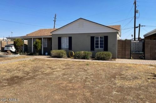 2001 Alvarado Rd, Phoenix, AZ 85009-2830