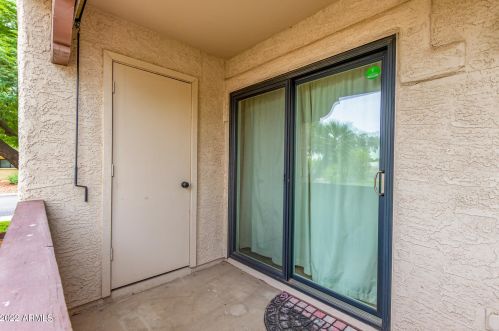 3102 Clarendon Ave, Phoenix, AZ 85016-7097