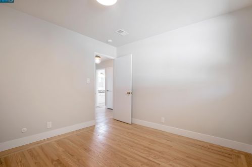 1973 Placer Dr, San Leandro CA  94578-1336 exterior