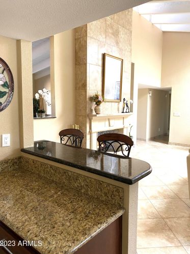 901 Beck Ln, Phoenix AZ  85022-3505 exterior