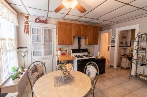 75 Loxwood St, Worcester MA 01604-4520 exterior