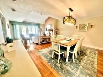 9 Fairway Dr, Plymouth MA 02360-1461 exterior