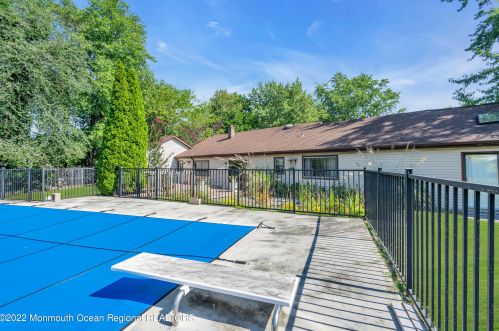 2 Neal St, Jackson Twp NJ exterior